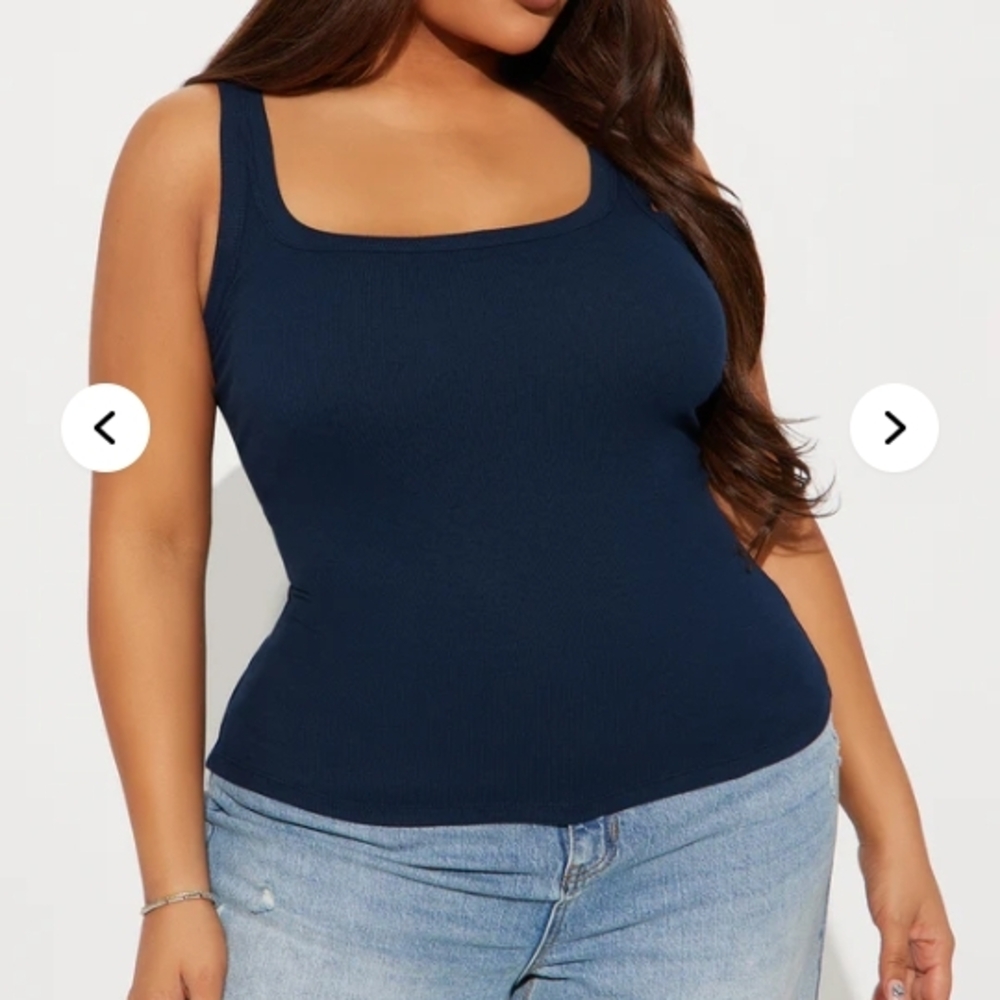 Fitted Sleeveless Blue Tank Top